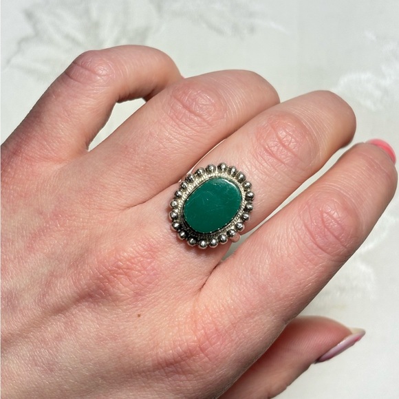 Vtg Sterling Silver Green Onyx Artisan Ring - Picture 2 of 7